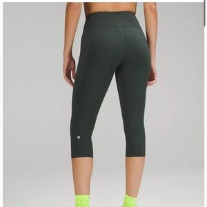 Lululemon Fast & Free Crop - Evergreen - Like new